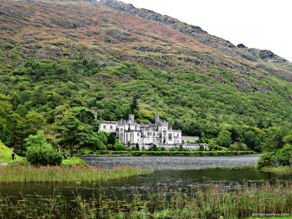 Kylemore Abbey - Ireland Photos