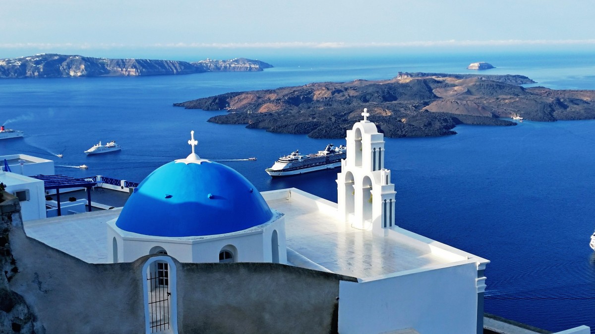 If you could only do one thing in Santorini make it this hike around the caldera and you will not be disappointed.