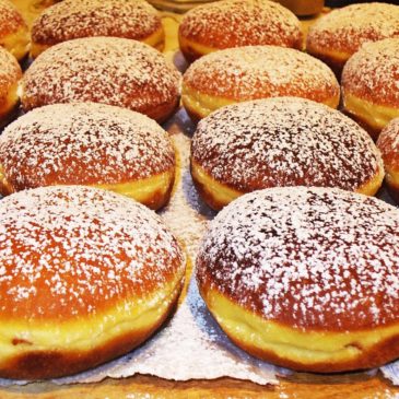 Fat Tuesday in Chicago: Paczki Time