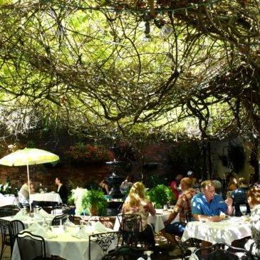 3 Charming and Romantic Restaurants in New Orleans
