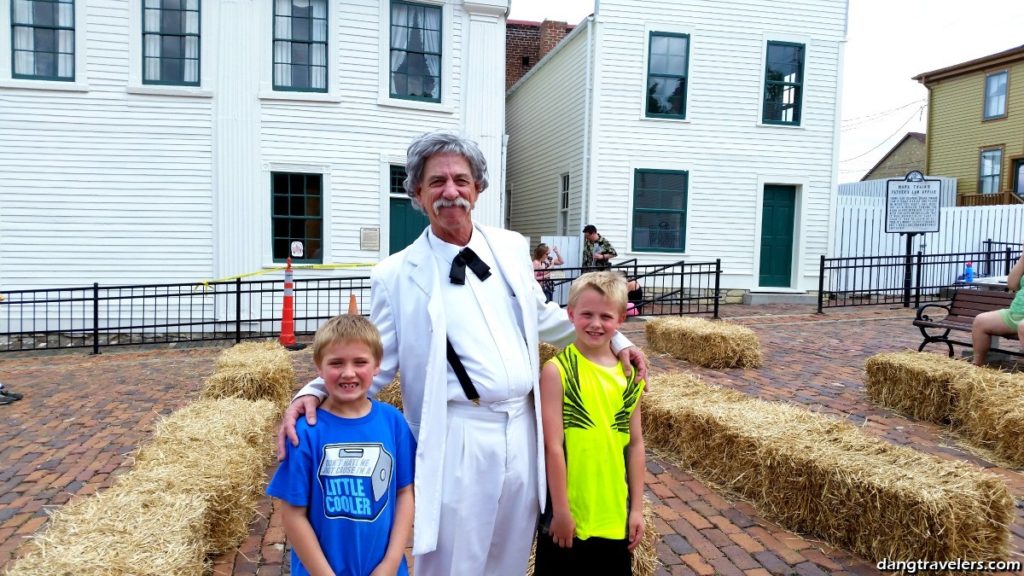 Hannibal, Missouri: Where you can meet Mark Twain himself!