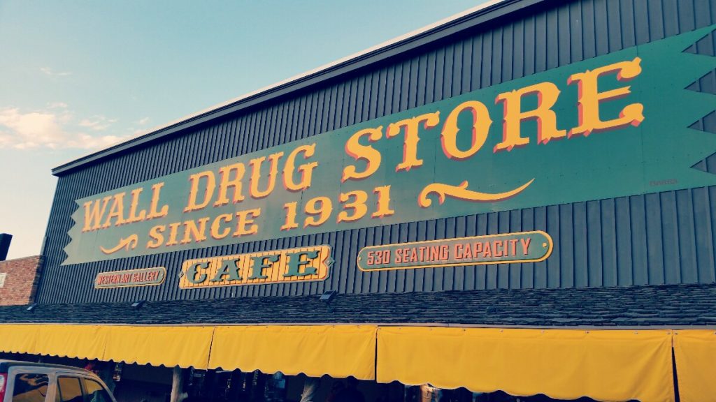 Wall Drug Store Awning[1]