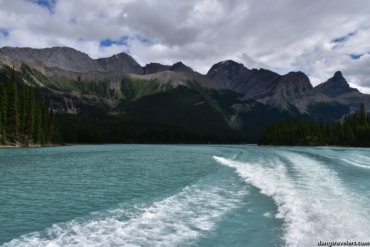 Maligne Lake Boat Tour (6) (Copy)