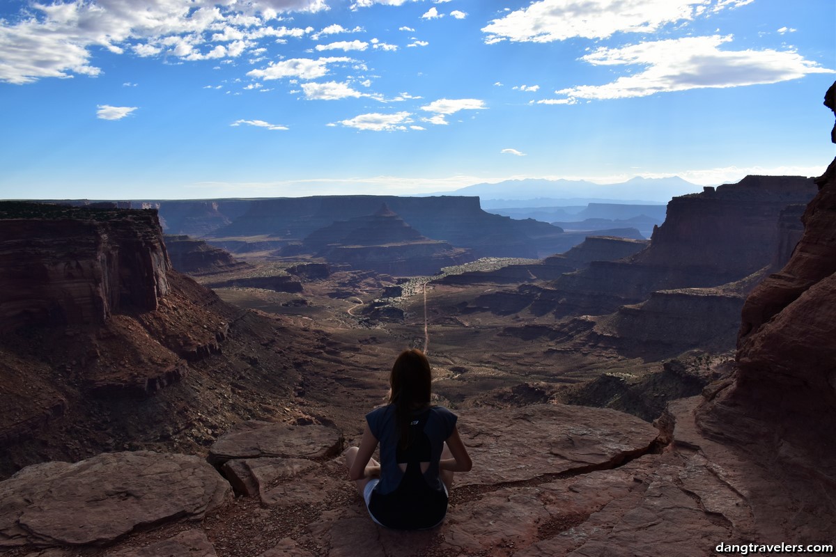 Canyonlands National Park Itinerary will take you to Island in the Sky and the Needles. 
