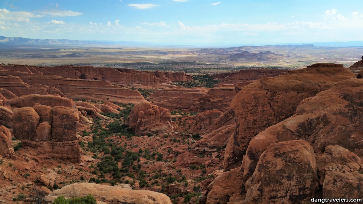 Views on the Devil's Garden Trail in Arches.