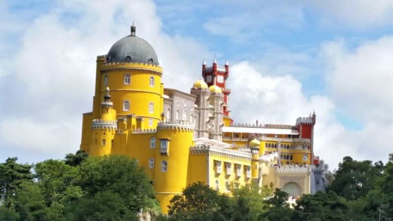 Best places to visit in Portugal, Sintra Palace. 