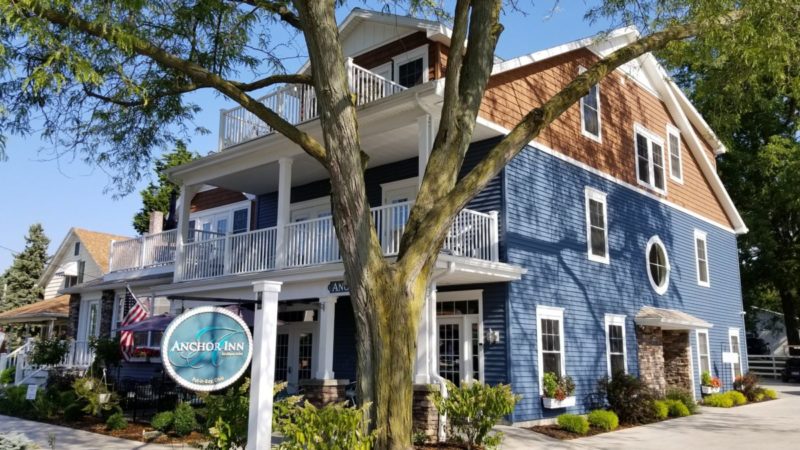 Put-in-Bay lodging options for couples, The Anchor Inn Boutique Hotel