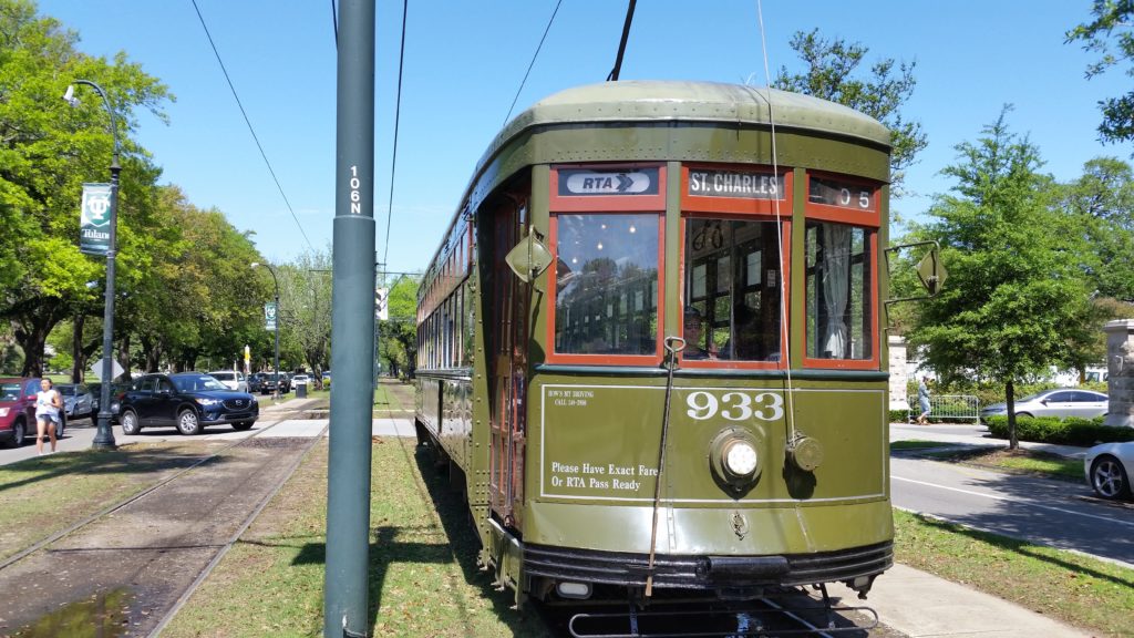 NOLA Bucket List: The top 10 things to see and do in New Orleans for the first-time visit.