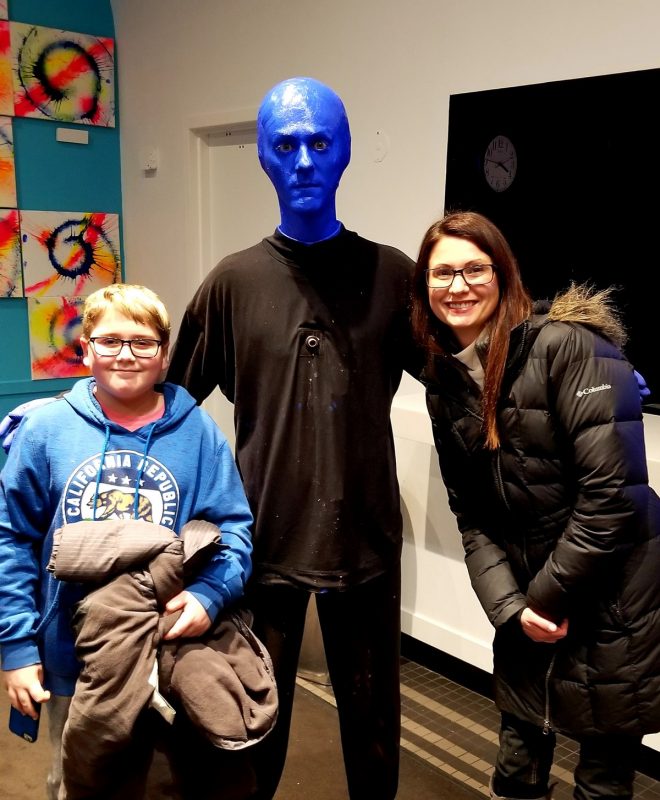Blue Man Group in Chicago Illinois is a perfect thing to do this winter! Not only is it indoors, but it is a fantastic performance for all ages.