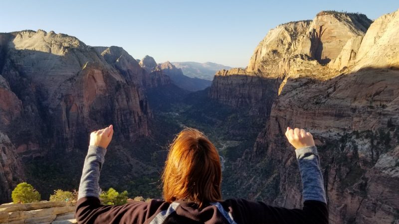 4-day Zion National Park Itinerary with all the best hikes, things to do, and area attractions. #zion #utah