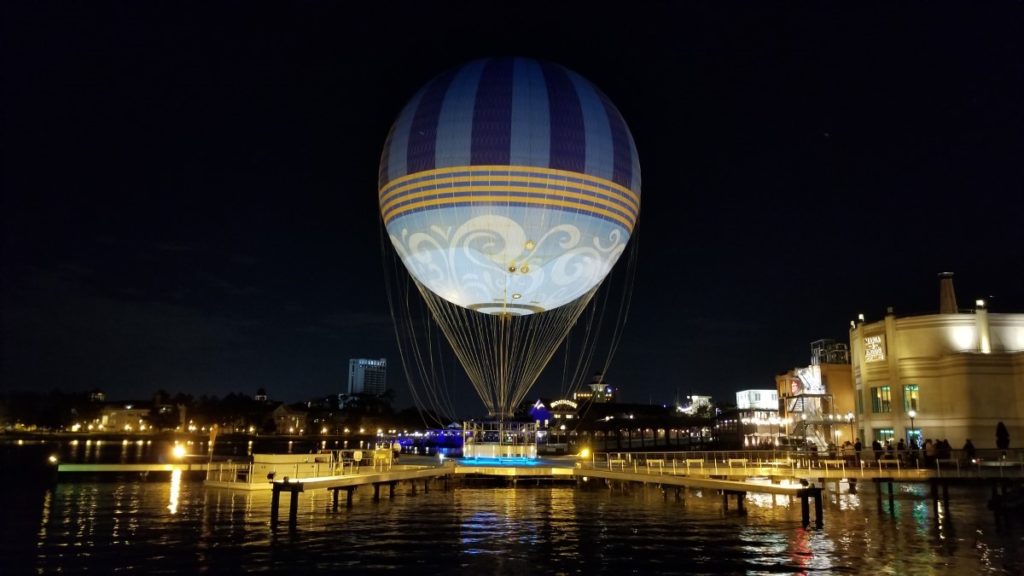 Disney Springs is one of the fun things to do in Orlando besides theme parks. The long boardwalk has many restaurants, bars, and shops along with entertainment.