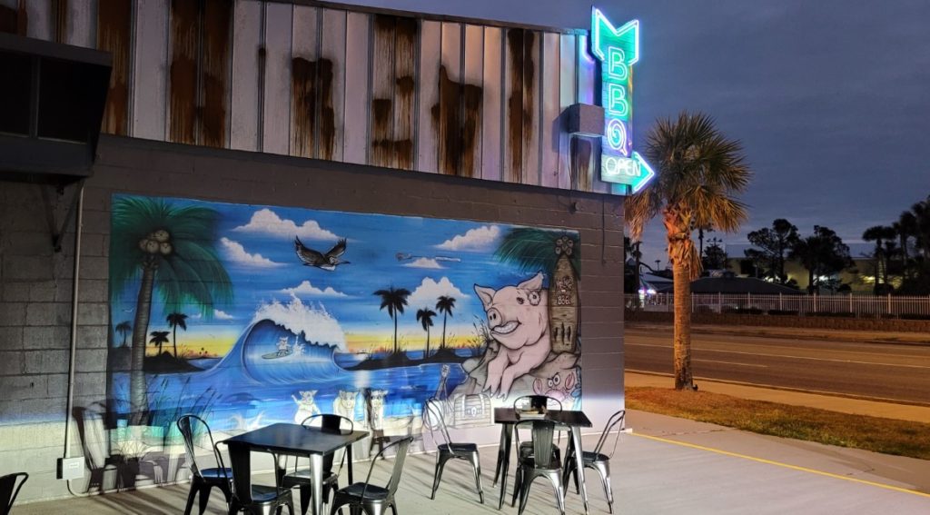 The outside of Hog Wild Beach & Barbecue in Gulf Shores.