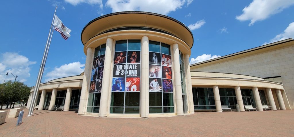 The front of the Lincoln Museum in Springfield.