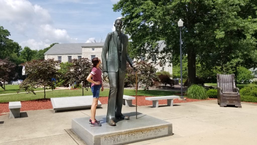 Robert Wadlow Statue on the Great River Road Alton IL