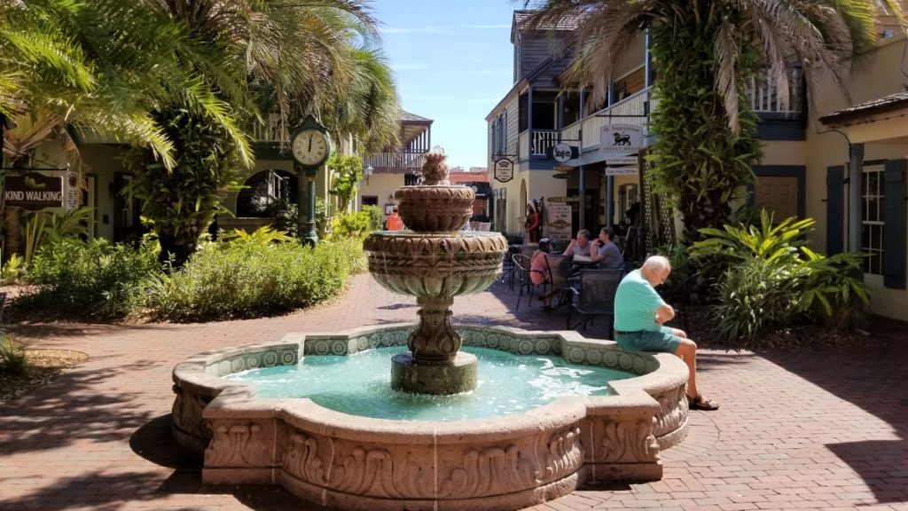 Great weekend trips from Orlando include the historic town of St. Augustine. What is there to do in Orlando in 2 hours?