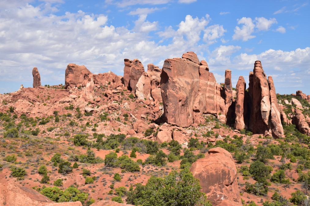 Things to do in Arches National Park include the scenic drive, arch hiking trails, and spectacular viewpoints.