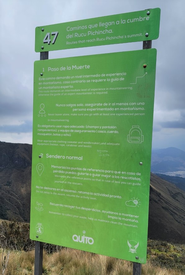 You can take two routes to the summit of the Pichincha Volcano: Paso de la Muerte or Sendero normal.