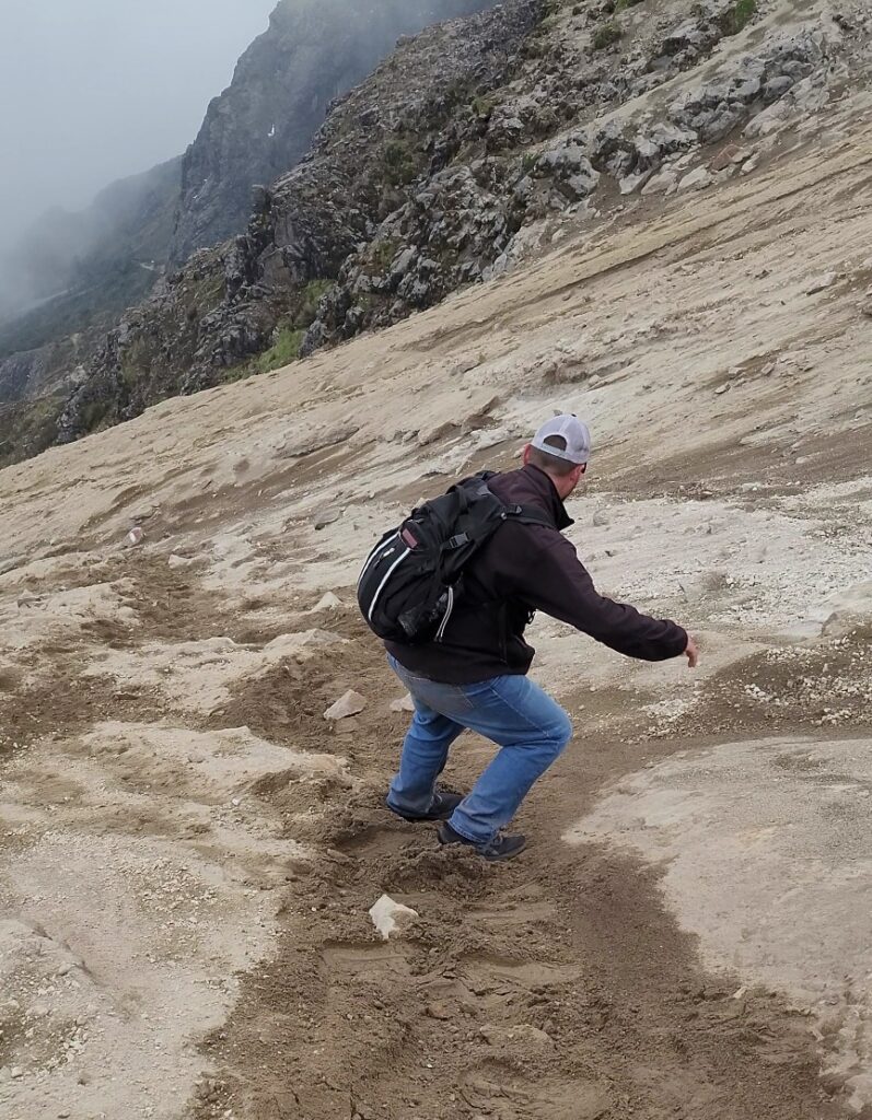 Sandy section of the Rucu Pichincha hike.