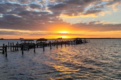 Sunset in southern Florida, one of the warm places to visit in January in the US.
