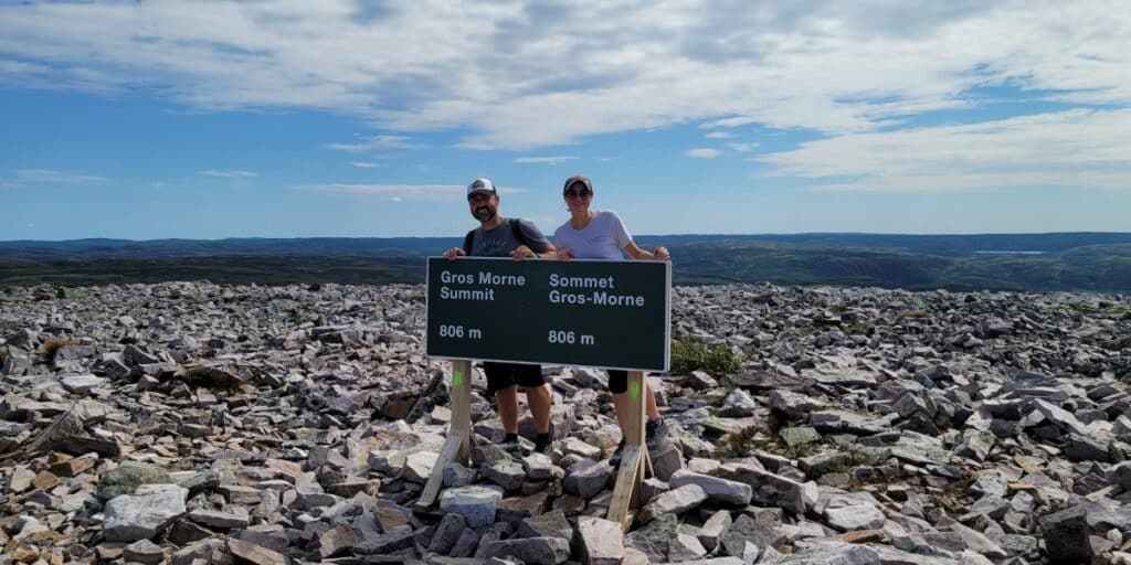 The sign saying it's 806 meters high at Sommet Gros-Morne